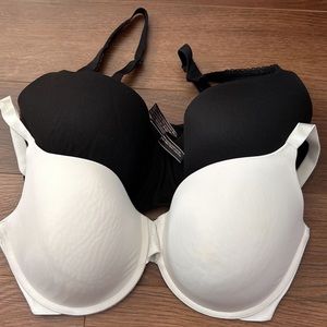 Victoria’s Secret 38DDD bras